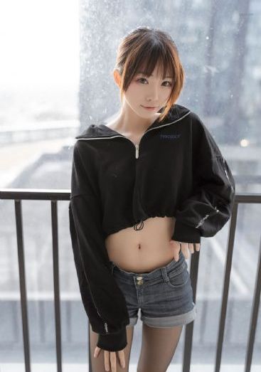 25岁的女高中生在线观看
